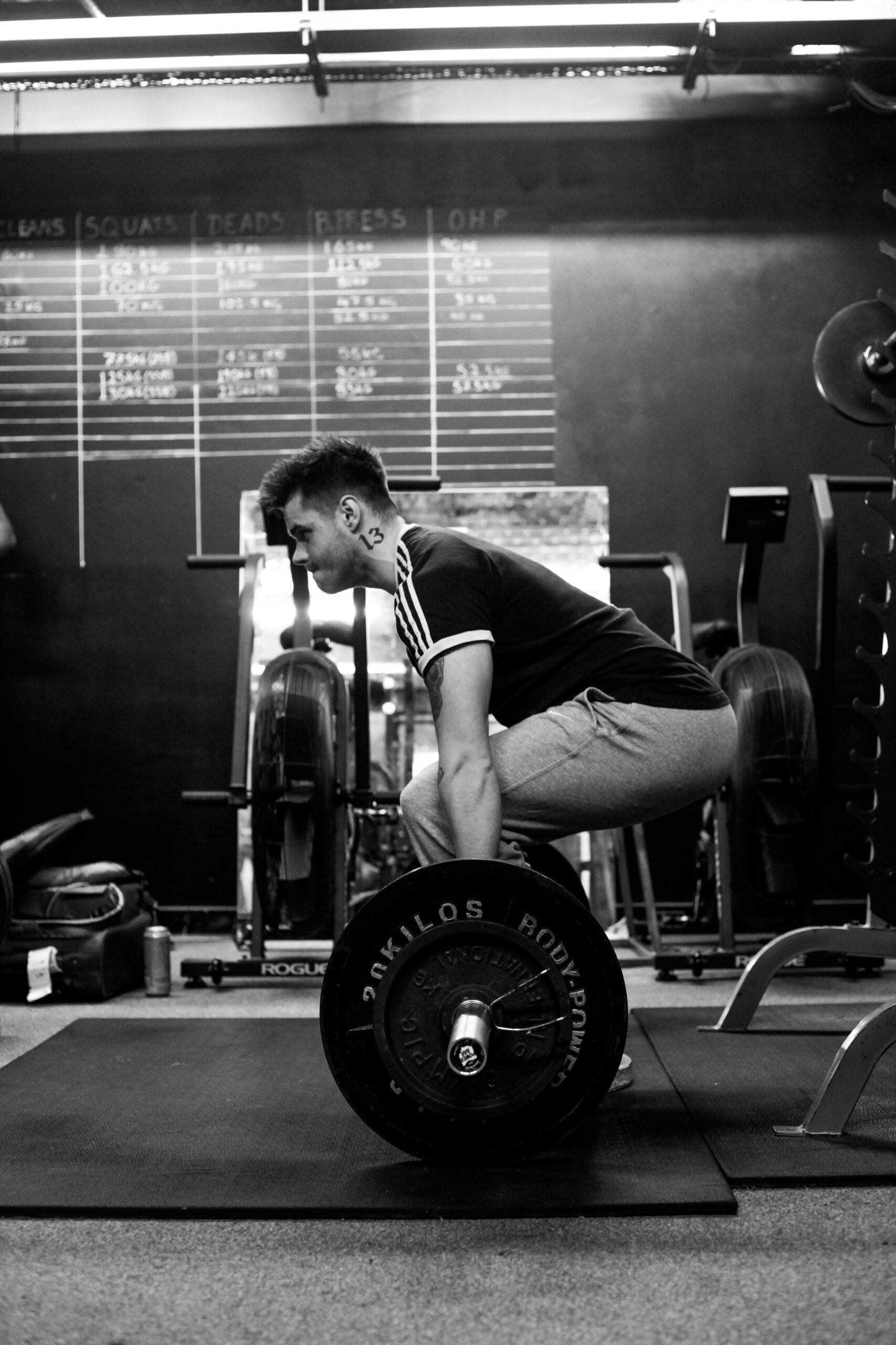 Powerlifter Vs Bodybuilder: Unleashing the Ultimate Strength Battle